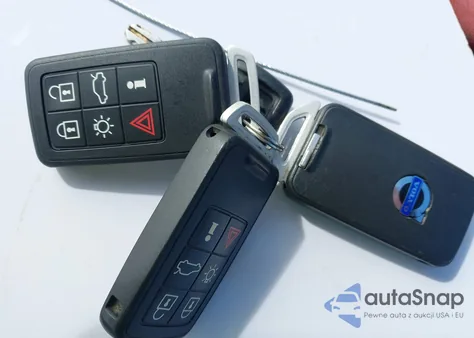 2013 Volvo Xc60 T6 from USA, damaged, VIN YV4902DZ5D2426009